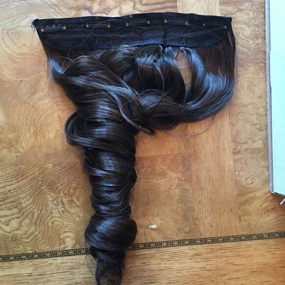 ? - SMOOTH CURLED Hair Clip In